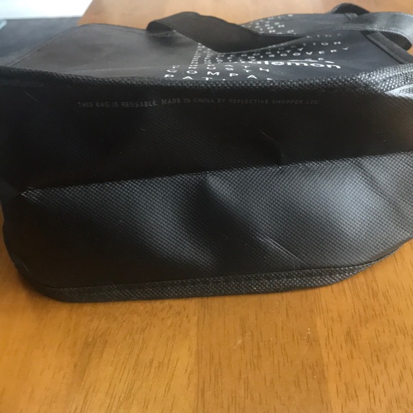 Lululemon bag - Picture 7 of 7